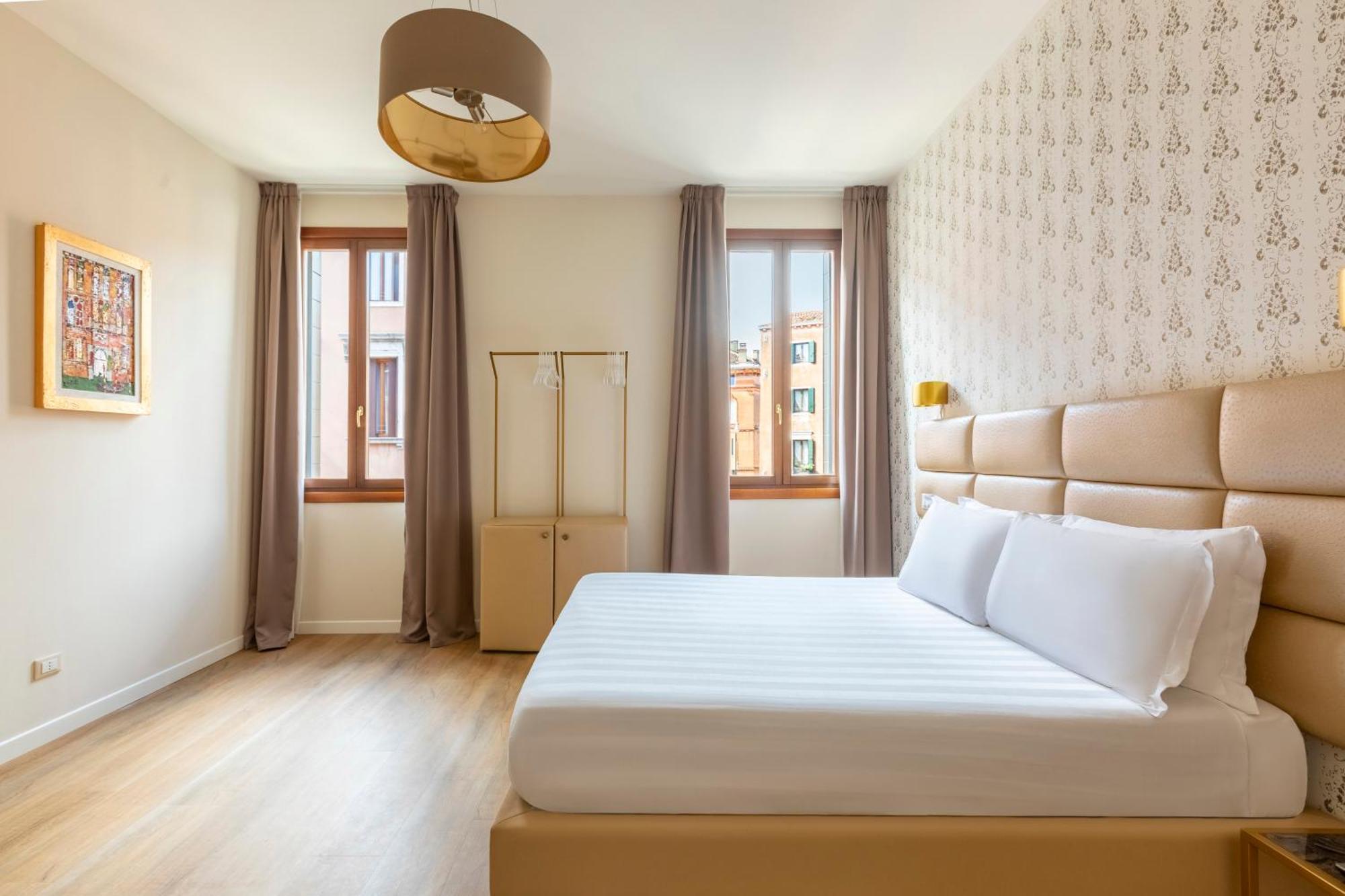 Aparthotel Palazzo Orseolo- Gondola View